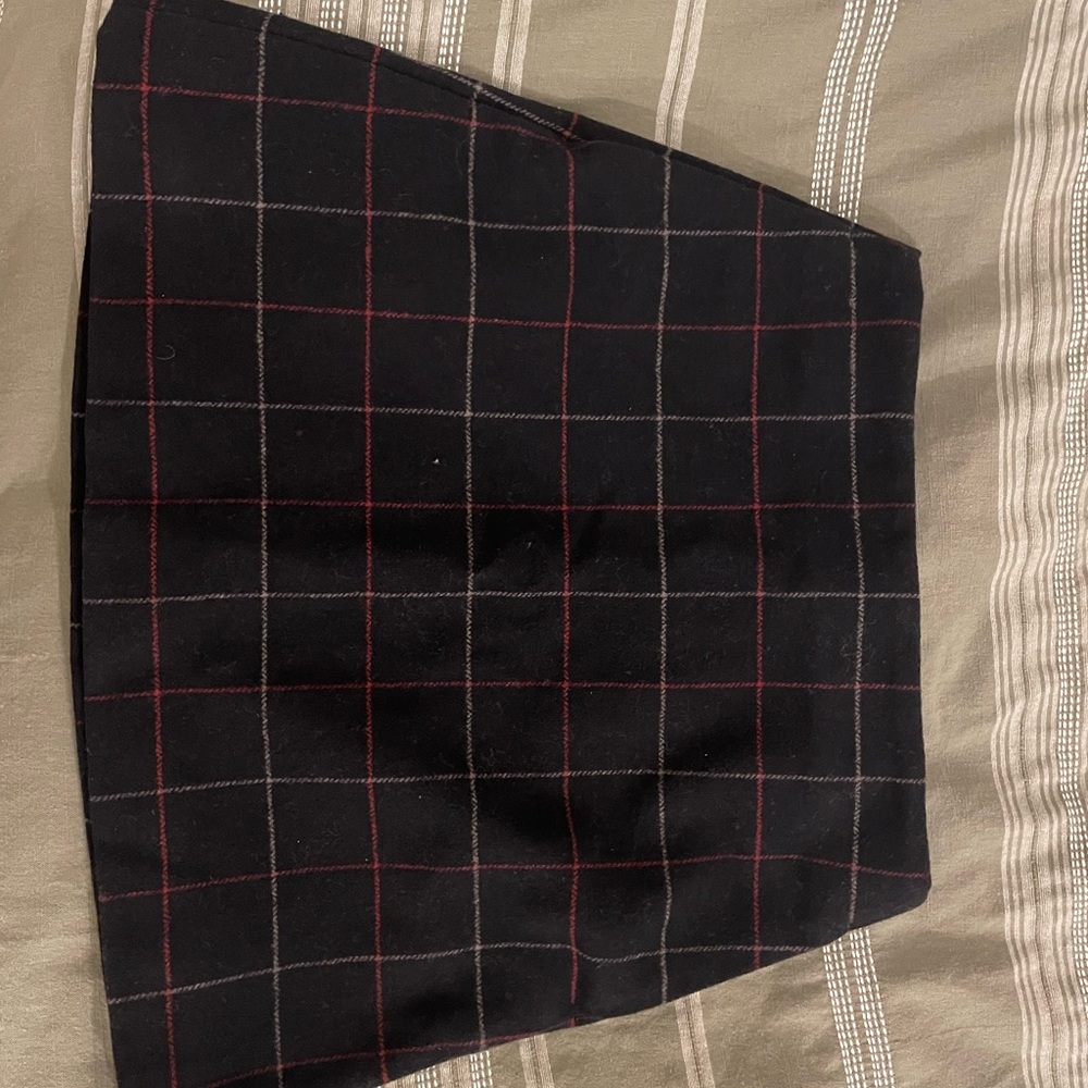 Uniqlo Black Mini Skirt with Red & Gray Windowpane